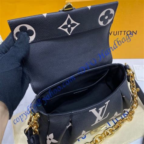 m45859 louis vuitton|Louis Vuitton leather bag.